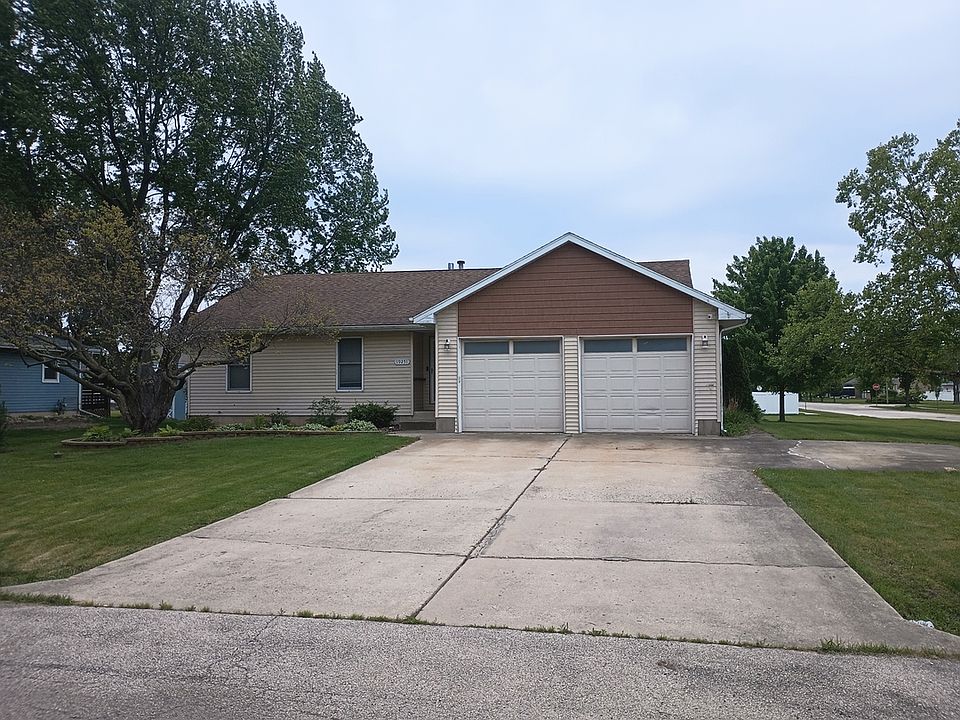 1st image of 19251 W Eaton Ave