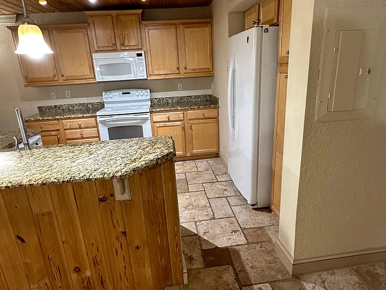 200 Laguna Villa Blvd #C11 — Photo 24