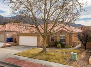1204 Pinnacle View Dr NE, Albuquerque, NM 87112