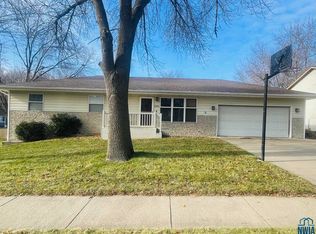 3301 Morgan St, Sioux City, IA 51104