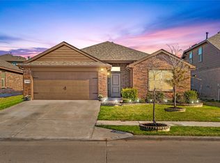 10004 Poinsett Way, Fort Worth, TX 76108