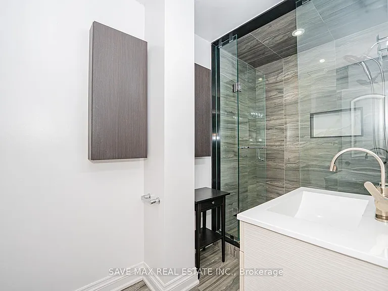 18 Levitt Ct — Photo 17