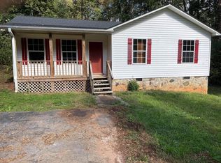 502 Charter Oak Dr, Seneca, SC 29672