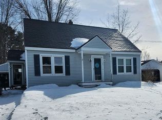 17 Lincoln St, Brewer, ME 04412