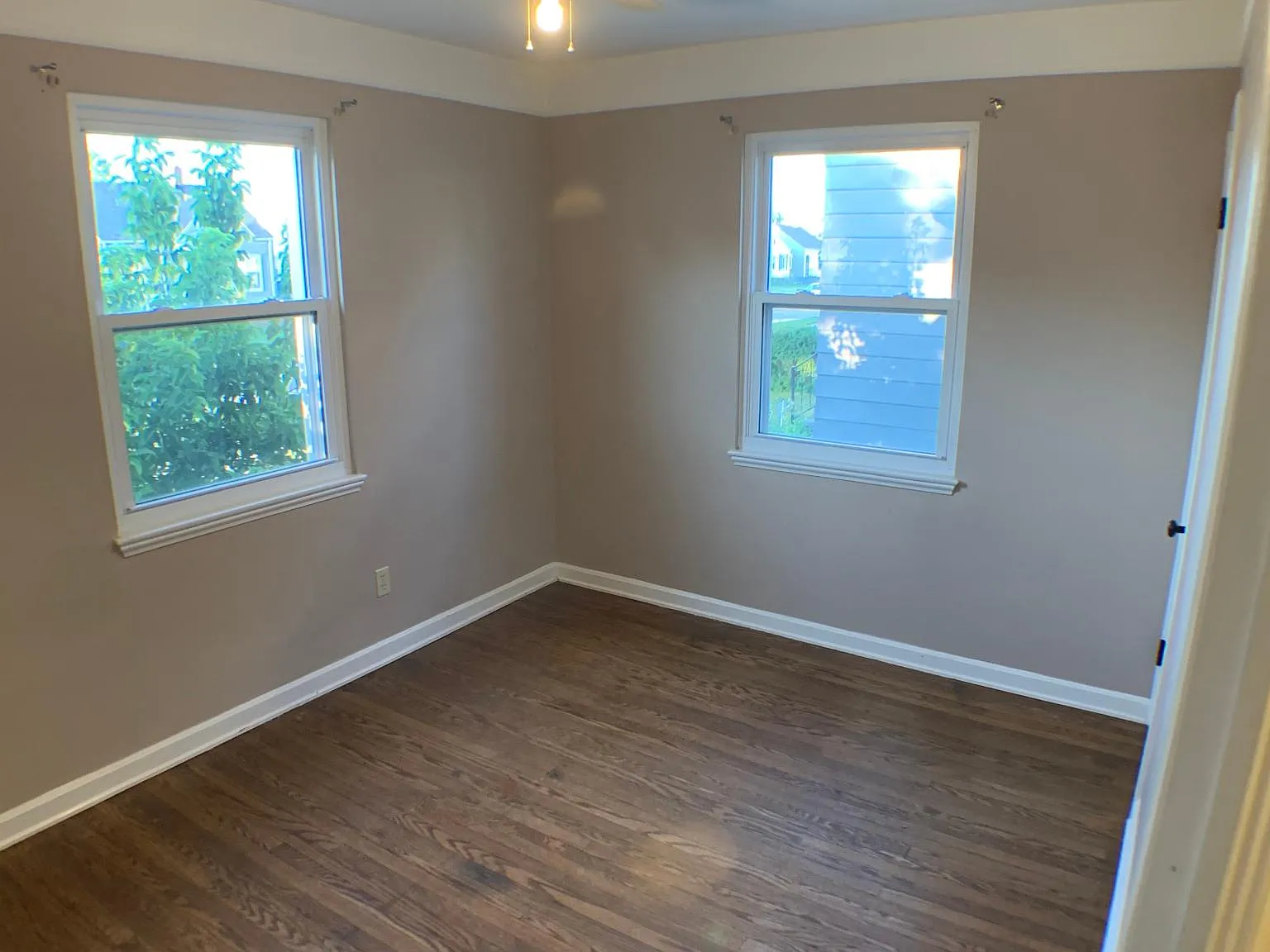 7107 Velma Ave — Photo 4