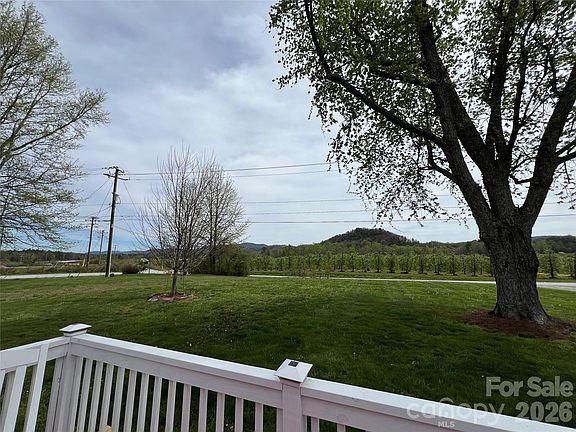 5th image of 93 Laycock Rd
