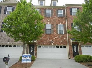 2280 Dresden Grn NW, Kennesaw, GA 30144