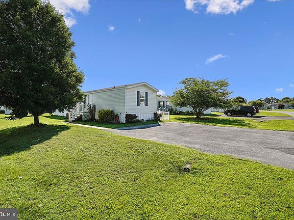 3rd image of 467 Long Branch Rd