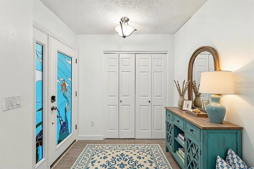 2 bed, 2.0 bath, 1803 sqft, $2,650 — Photo 4