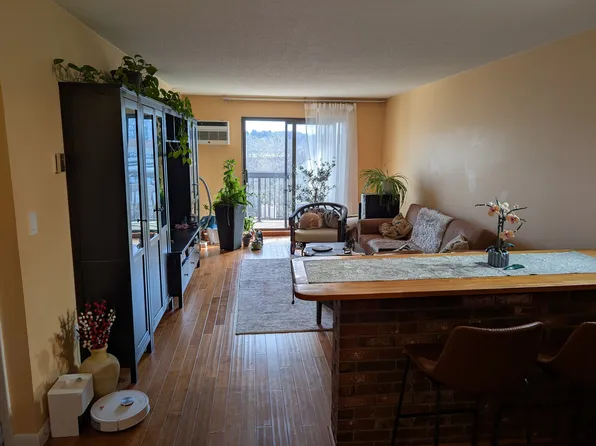 10 Williams St APT 62, Watertown, MA 02472