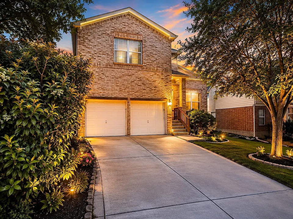 3911 Valencia Peak