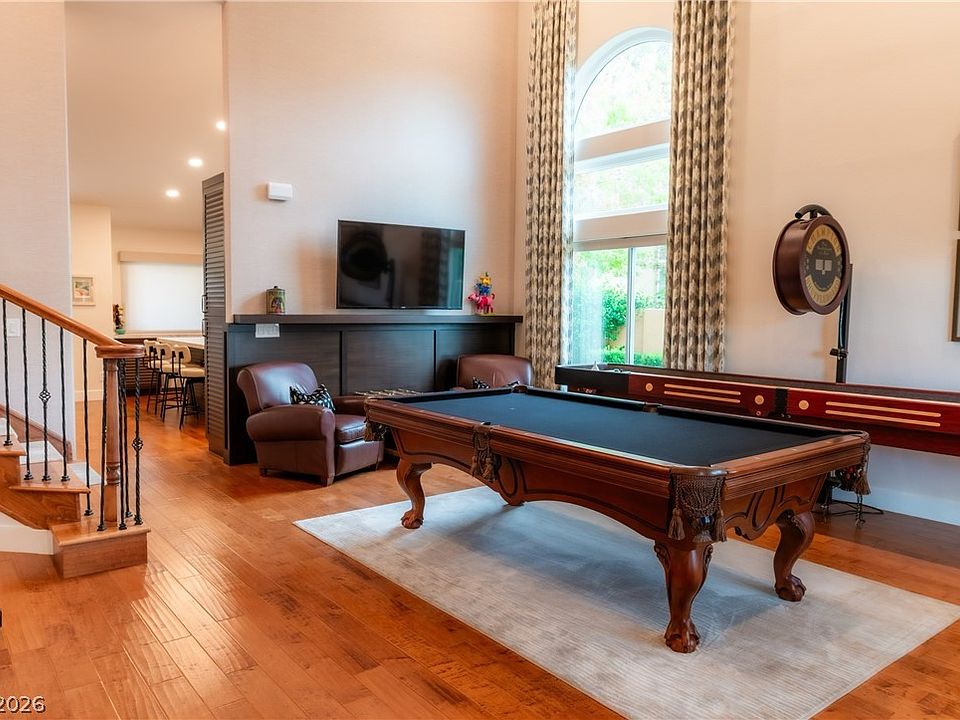 2nd image of 2533 Los Coches Cir