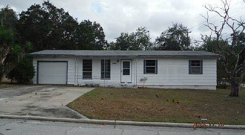 1st image of 2124 Roseland Ave