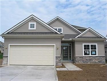 2nd image of 241 Prestwick Dr #127