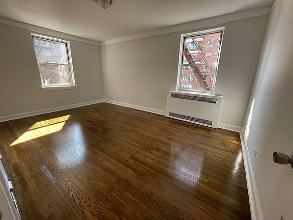 5th image of 72-61 113th St #G3