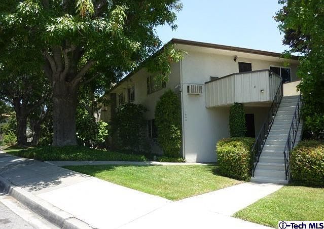 1st image of 1636 Amberwood Dr Unit G