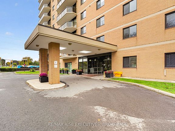 2nd image of 257 Bath Rd #603