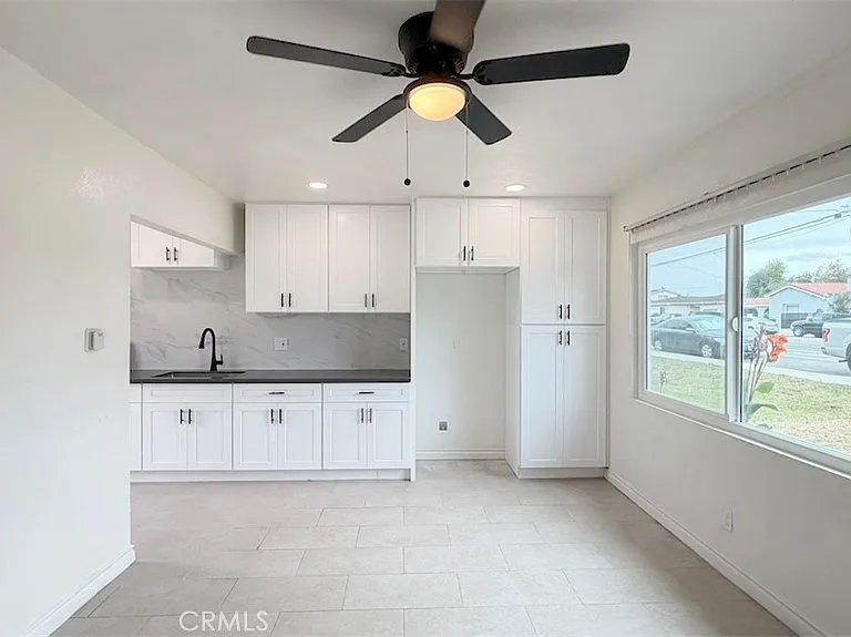 3820 W Valencia Dr — Photo 7