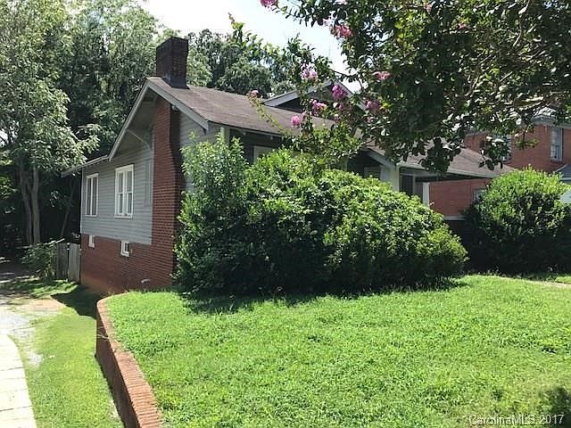 2nd image of 2132 Lombardy Cir