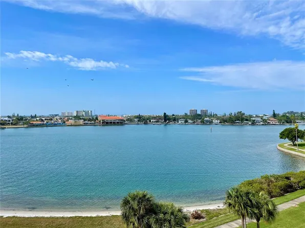 7872 Sailboat Key Blvd S APT 504, South Pasadena, FL 33707