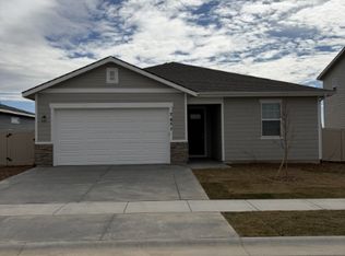 7857 E Myrtle Beach Dr, Nampa, ID 83687
