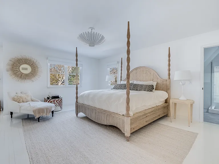 65 Lincoln Ave — Photo 13