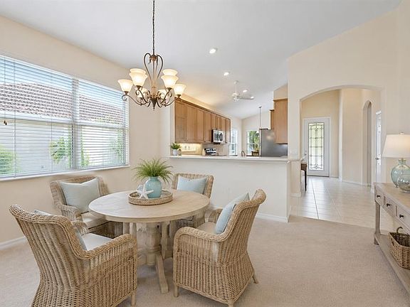 4th image of 6476 ROOKERY CIRCLE