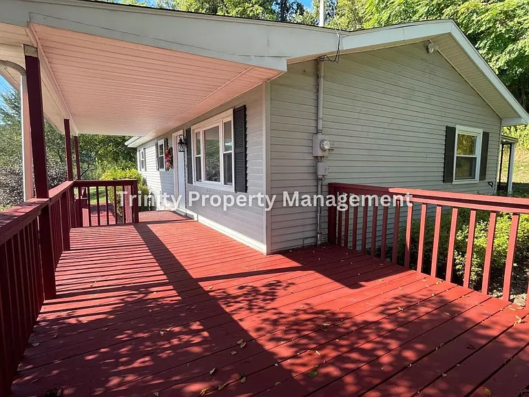 305 Michael St — Photo 20