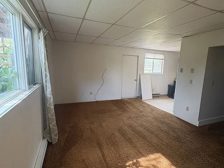 1909 S Black Ave — Photo 11