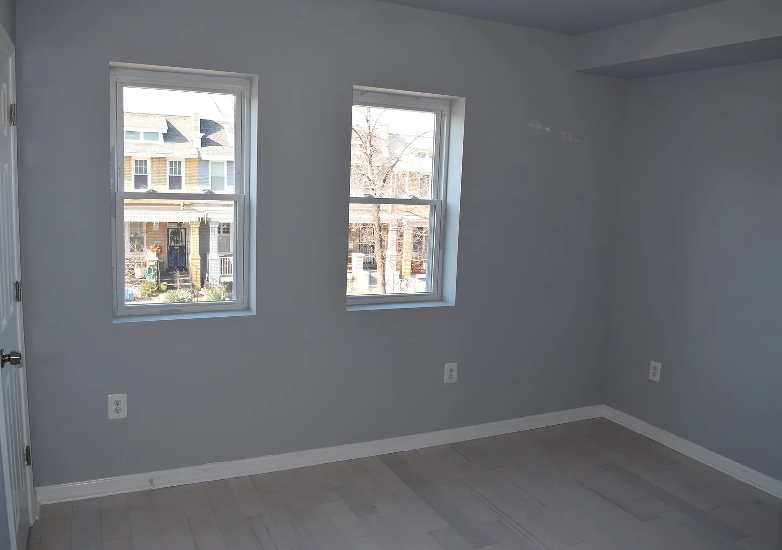 Charming 2 BD 2 BA with office near H St NE!! — Photo 2