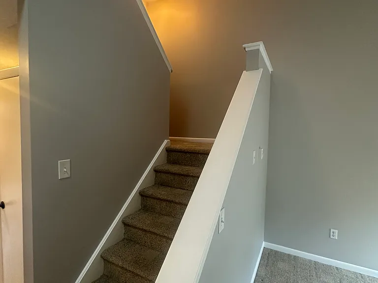 482 East St #18 — Photo 10