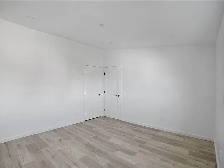20536 Enadia Way — Photo 11