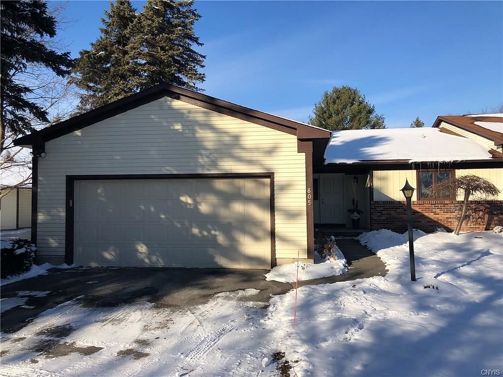 805 Kimry Moor, Fayetteville, NY 13066 Zillow
