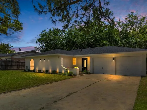 2102 E Timberview Ln, Arlington, TX 76014