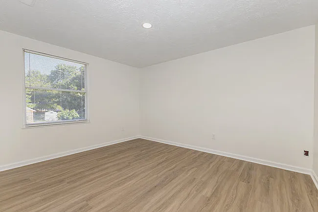 8915 Touchstone Ln — Photo 19