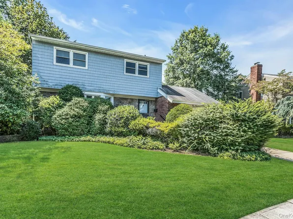 112 Columbia Drive, Jericho, NY 11753