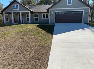 8758 N Salina Dr, Citrus Springs, FL 34434