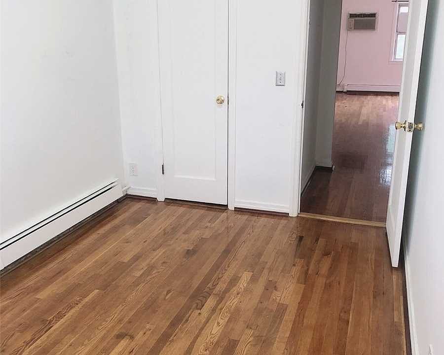 1st image of 15516 41st Ave Floor 2