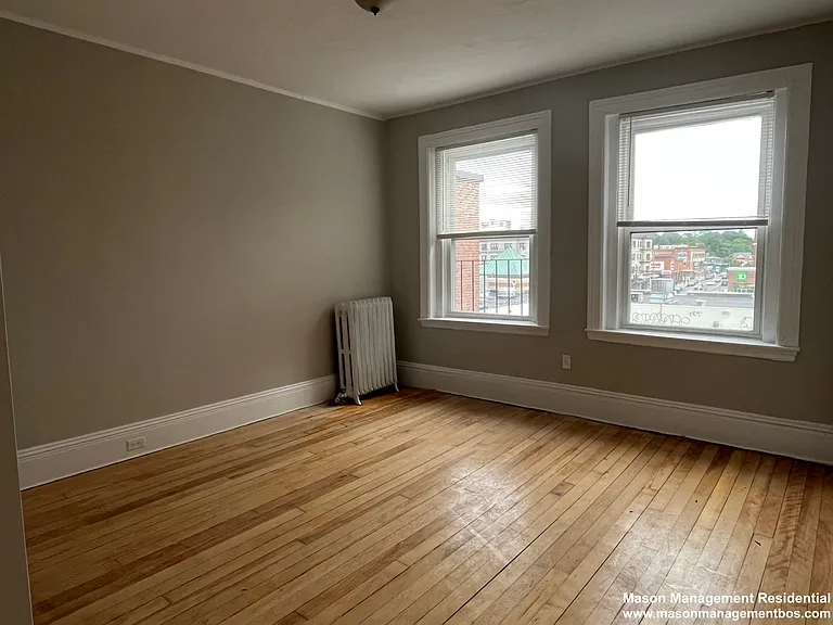10 Glenville Ave #3 — Photo 9