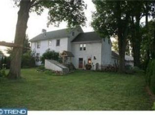 410 N York Rd, Hatboro, PA 19040