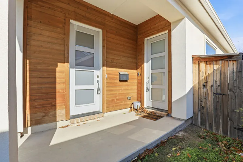 5 bed, 5.0 bath, 2675 sqft, $5,500 — Photo 3