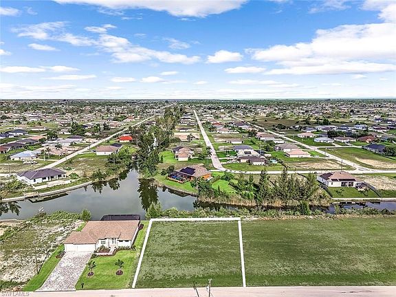 2nd image of 2030 NW 17th AVE