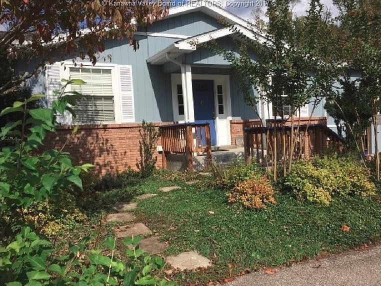 2nd image of 138 Woodbridge Dr