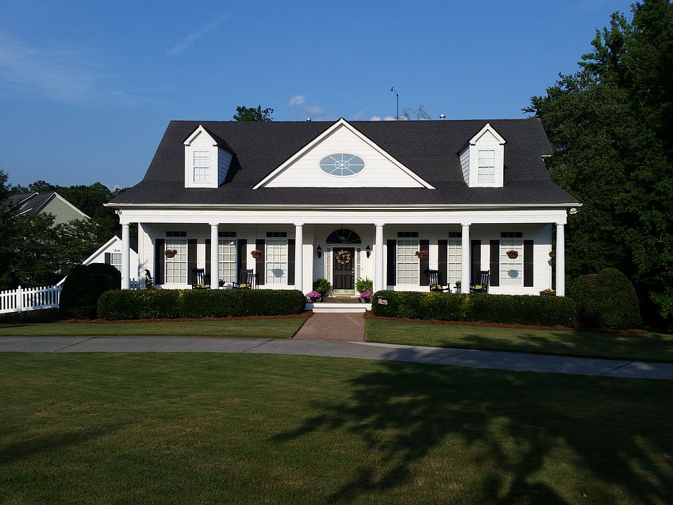 1st image of 5 Highland Park Way
