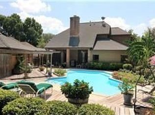 7615 Club Lake Dr, Houston, TX 77095