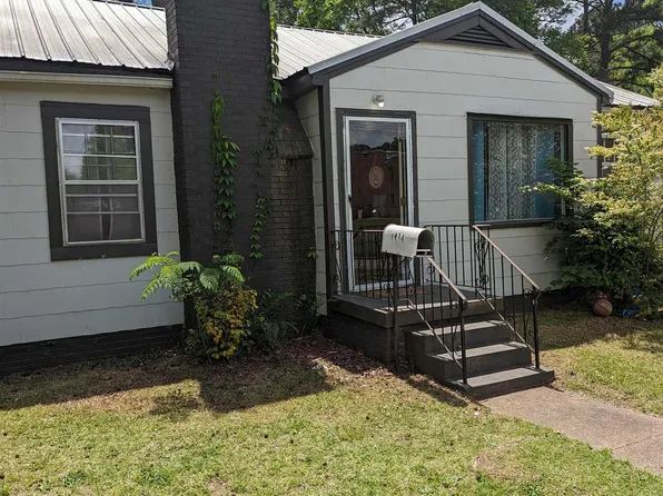 1413 Eastview Ave, Gadsden, AL 35903