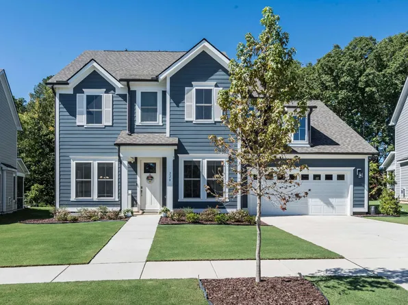 220 Cherry Birch Ct, Holly Springs, NC 27540