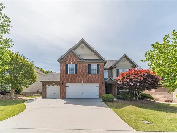 230 Wild Barley Way, Loganville, GA 30052