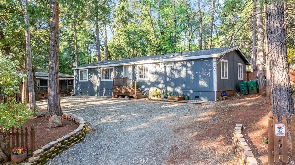 14273 Sinclair Cir photo 1