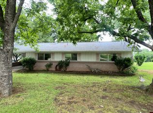 83 Crestview Rd, Mountain Home, AR 72653